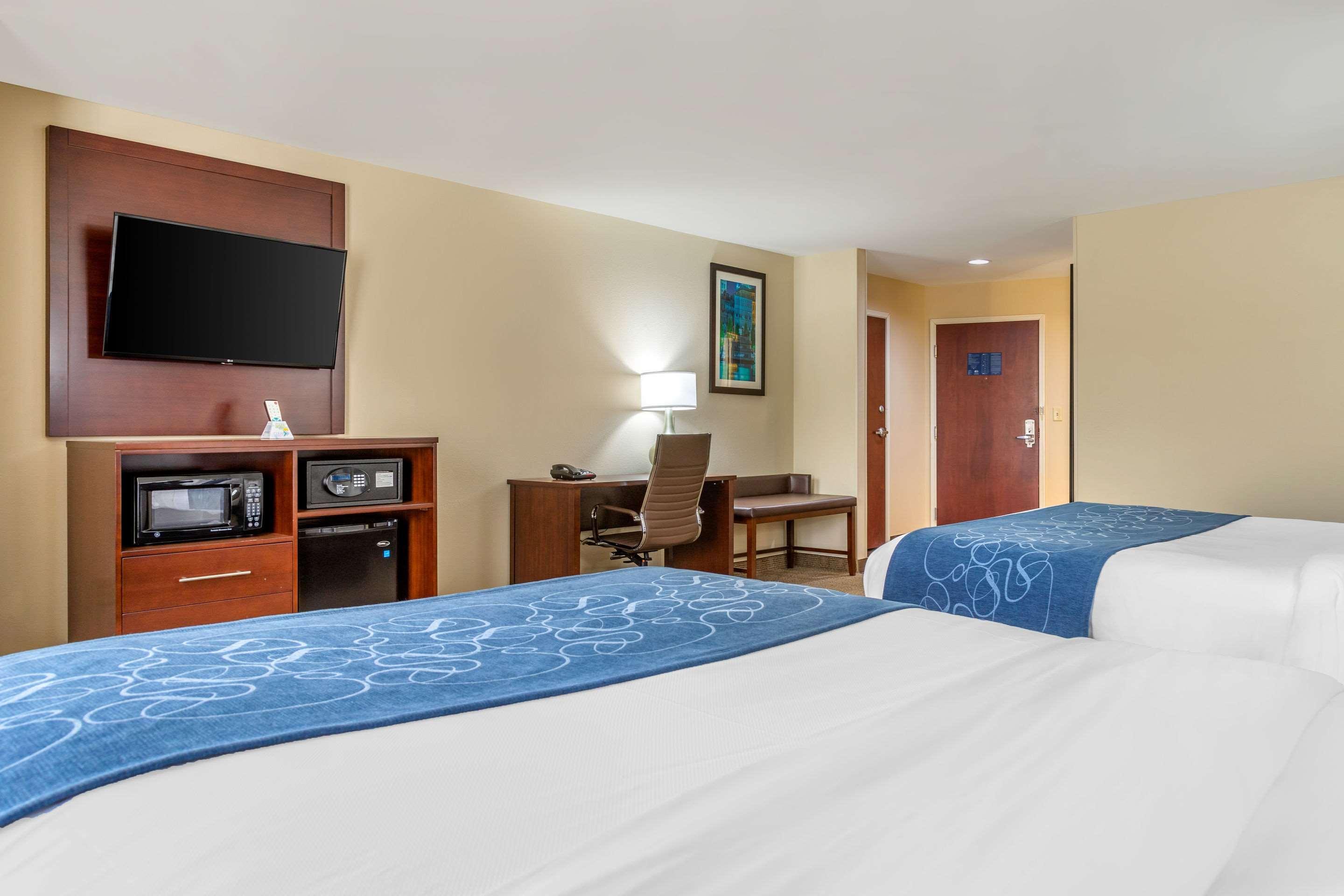 Comfort Suites Savannah Gateway I-95 Exterior photo